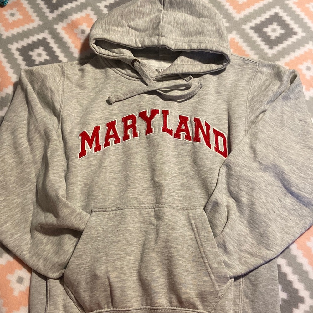 Small grey Maryland hoodie